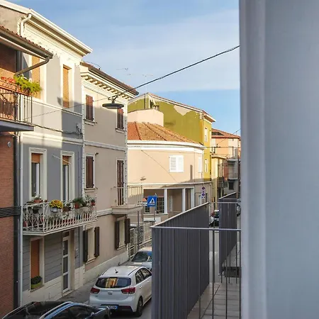 Apartamento 2 Bedroom Lovely In *